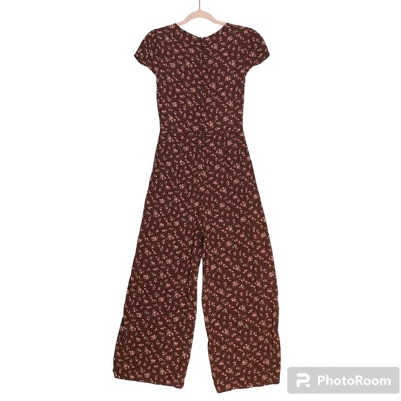 Gianni Bini Wine Red Floral Jumpsuit with Cap Sleeves Women’s Small - Picture 2 of 5